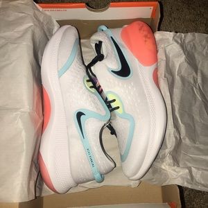 Nike Joyride Dual Run